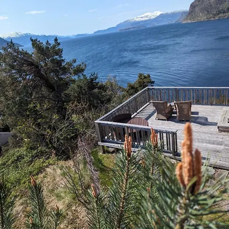 Hardangerfjord Panorama 1 بيت للعطل *